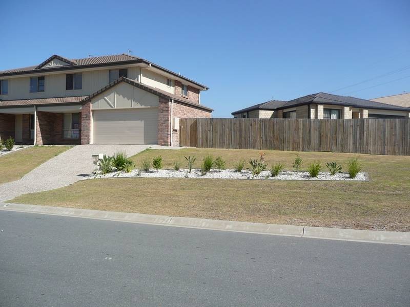 2/17 Mungana Street, Upper Coomera QLD 4209