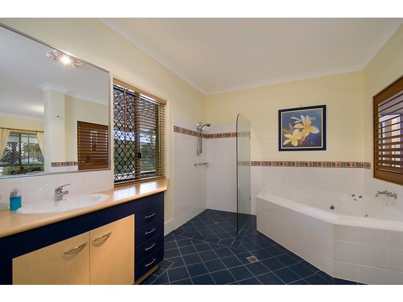 62 Coulter Rd, Willow Vale QLD 4209