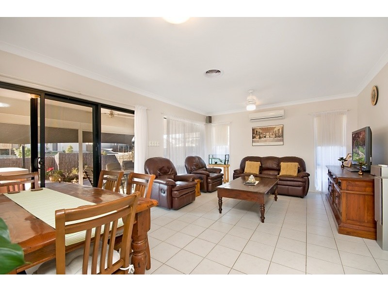 24 Barrington Street, Upper Coomera QLD 4209