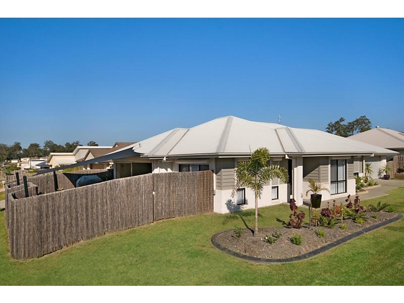 24 Barrington Street, Upper Coomera QLD 4209