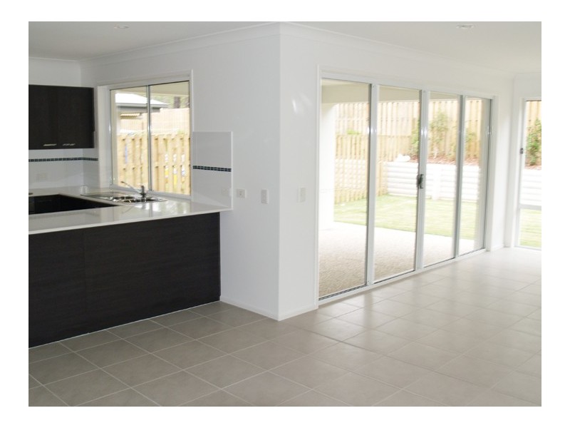 33 Rivervale, Ormeau QLD 4208