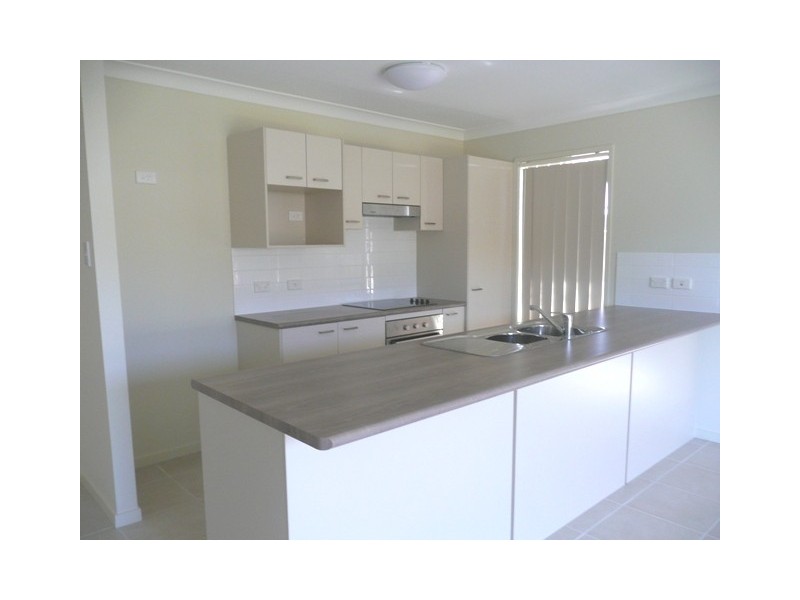 15 Bellagio Crescent, Coomera QLD 4209