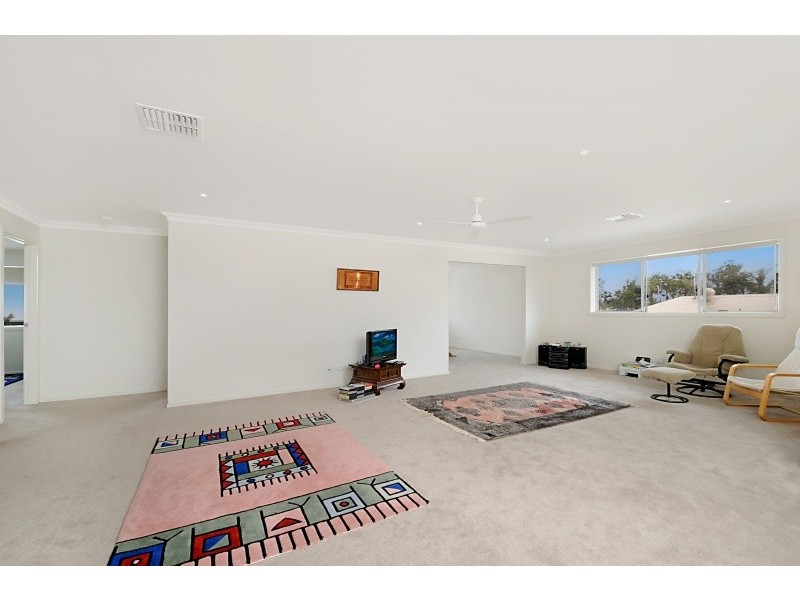 10 Nandina Court, Upper Coomera QLD 4209