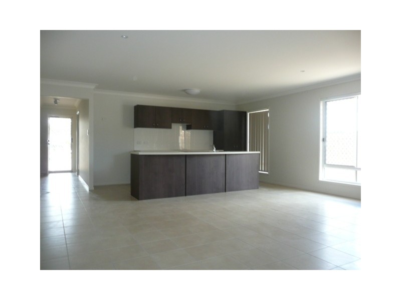 10 Regent Court, Coomera QLD 4209