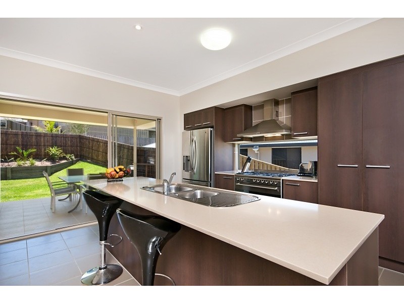 37 Candlebark Cct, Upper Coomera QLD 4209
