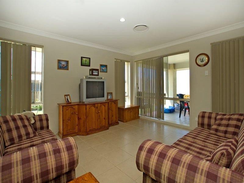 12 SAILAWAY COURT, Coomera QLD 4209