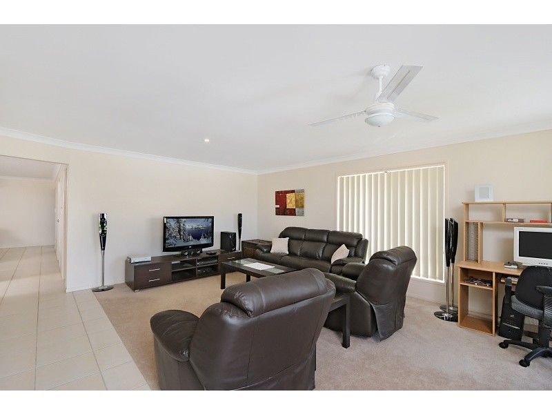 8 Tallon Street, Upper Coomera QLD 4209