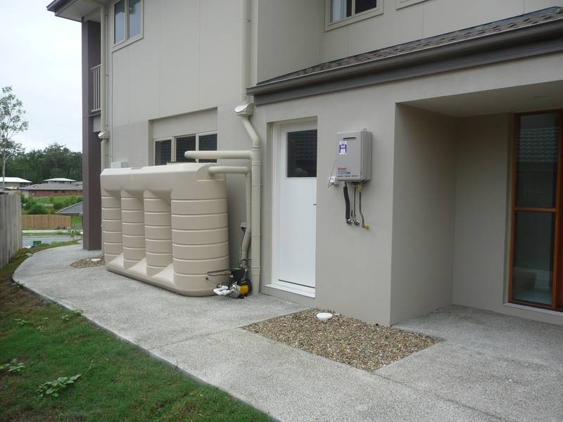 2/16 Bellagio Crescent, Coomera QLD 4209