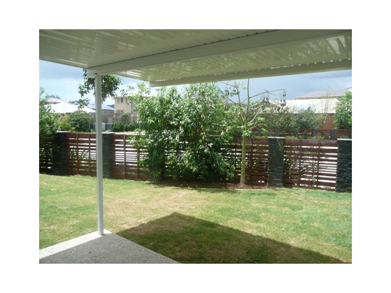 2 Silvergull Street, Coomera QLD 4209