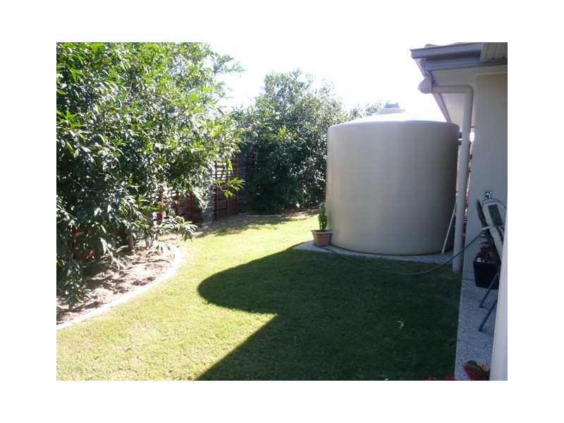 2 Silvergull Street, Coomera QLD 4209