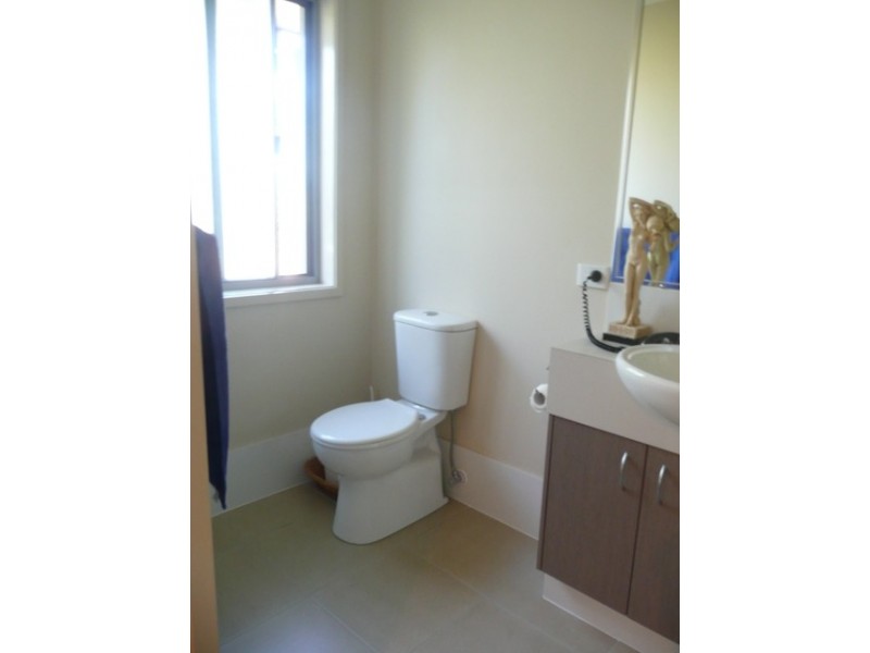 2 Silvergull Street, Coomera QLD 4209