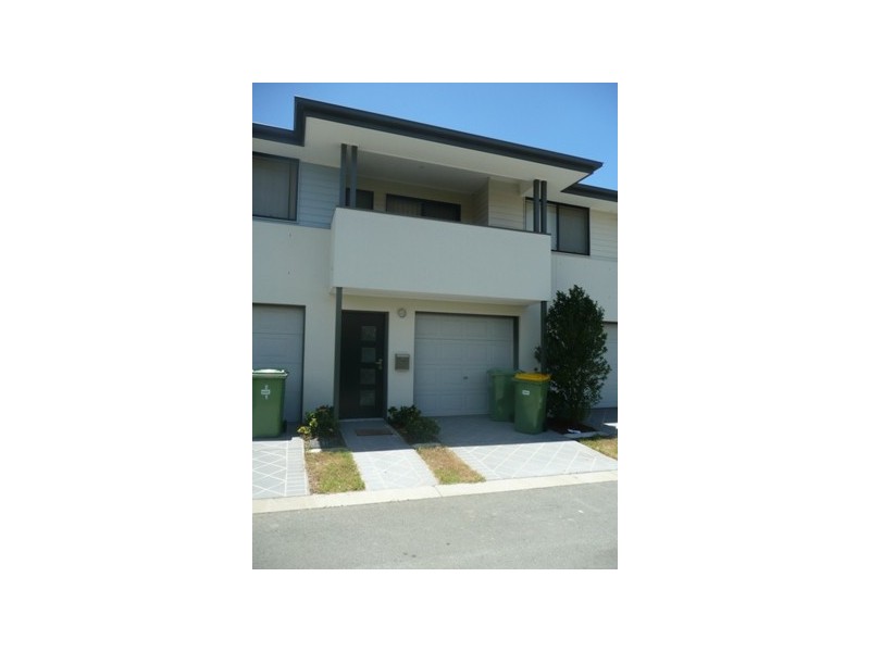 6/17 Park Esplanade, Coomera QLD 4209