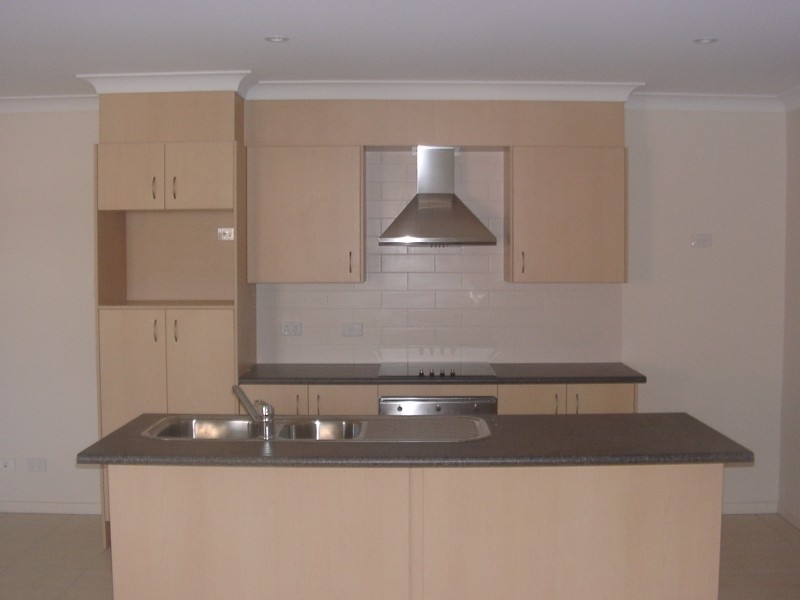 6/17 Park Esplanade, Coomera QLD 4209