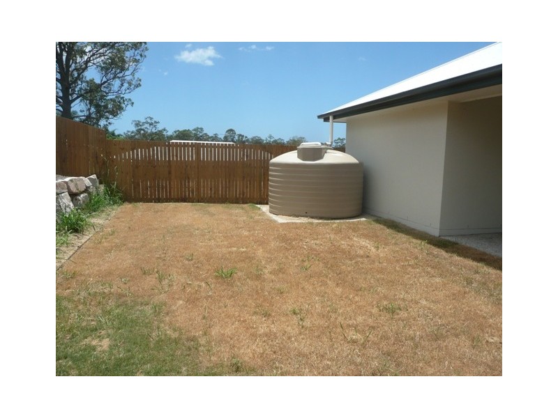 33 Christopher Street, Pimpama QLD 4209