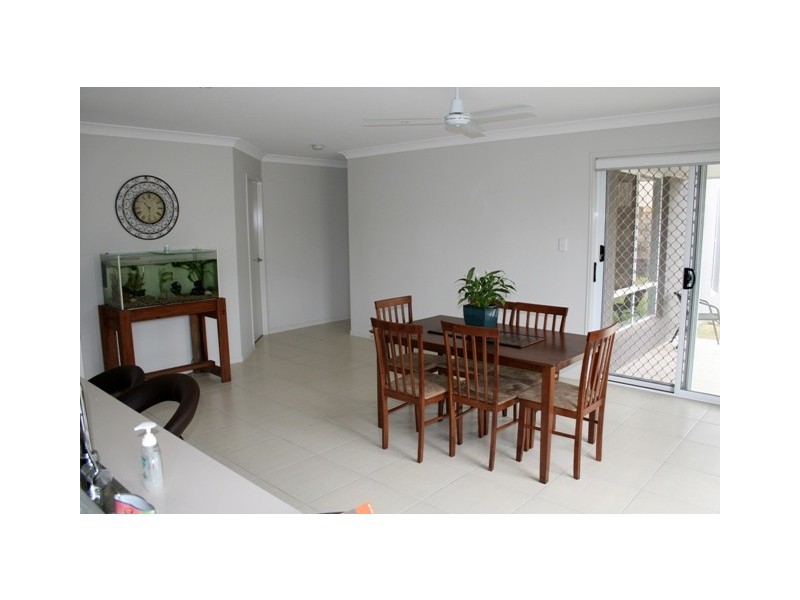 8 Bellagio Cres, Coomera QLD 4209