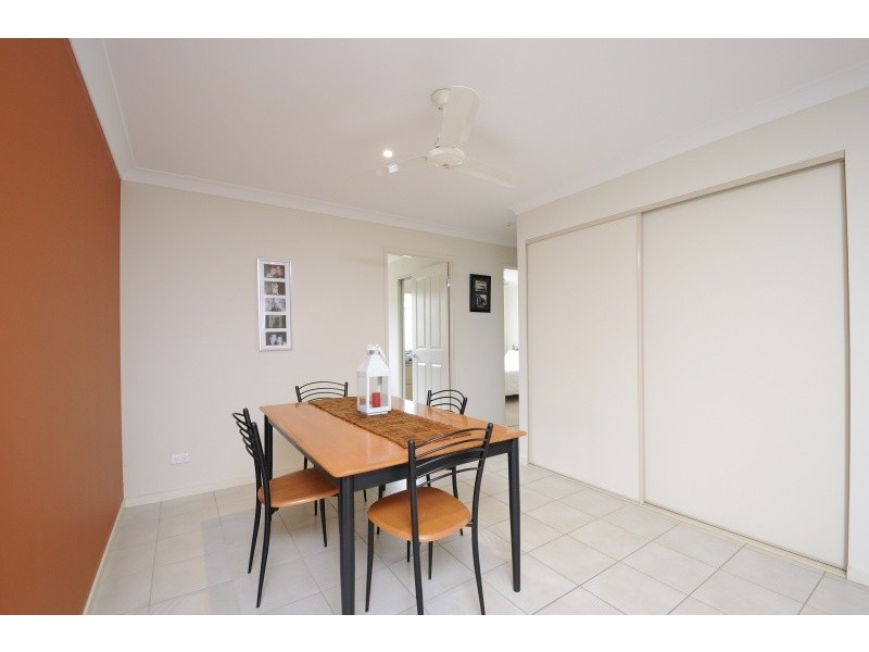 1/39 Goldcrest Drive, Upper Coomera QLD 4209
