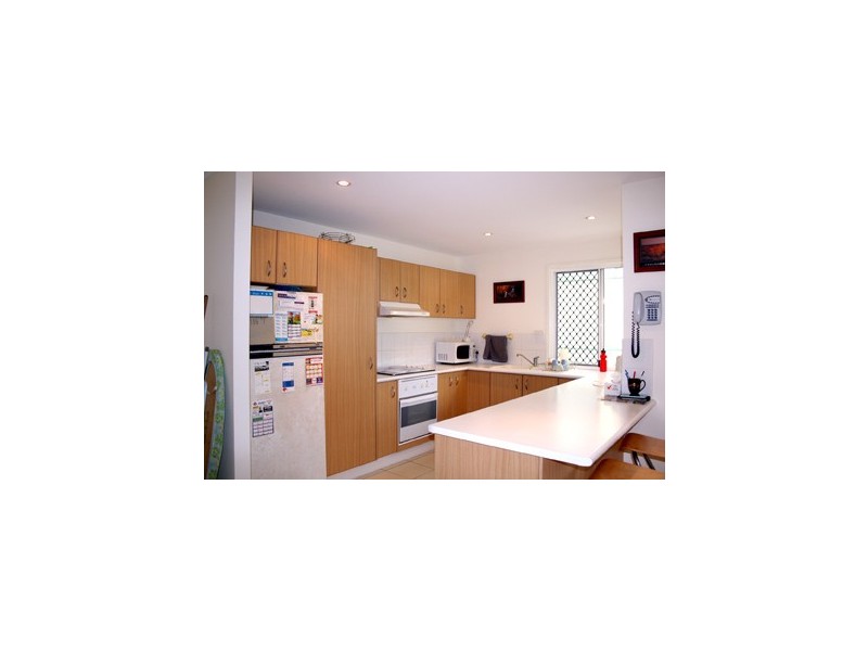 4 Buliti Street, Hope Island QLD 4212