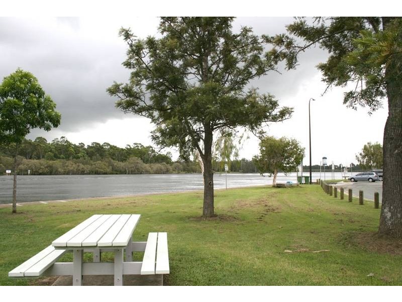 4 Buliti Street, Hope Island QLD 4212