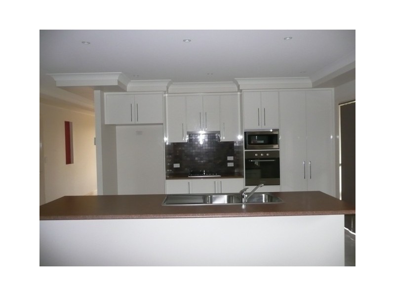 10 Cessna Street, Upper Coomera QLD 4209