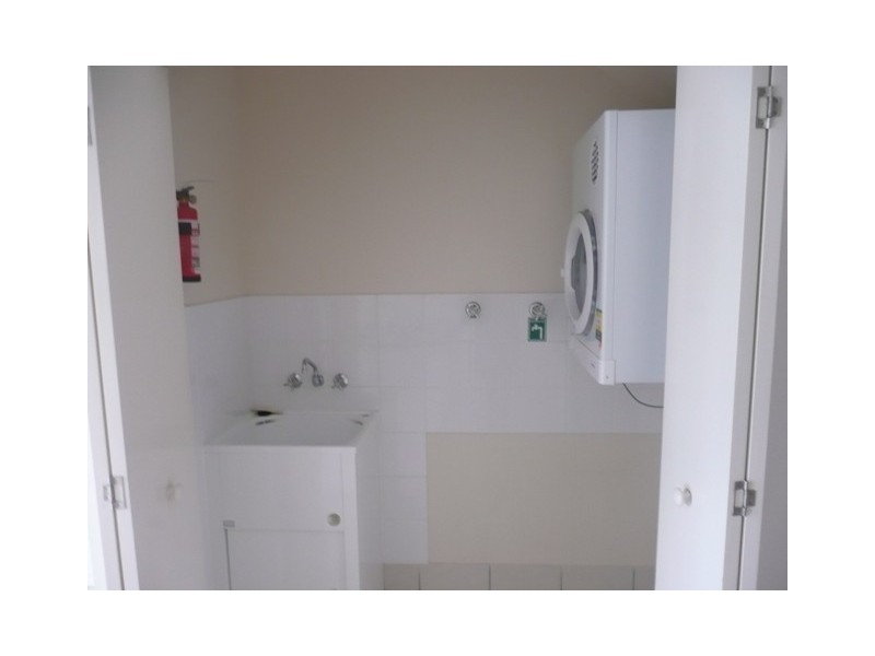 4/17 Park Esplanade, Coomera QLD 4209