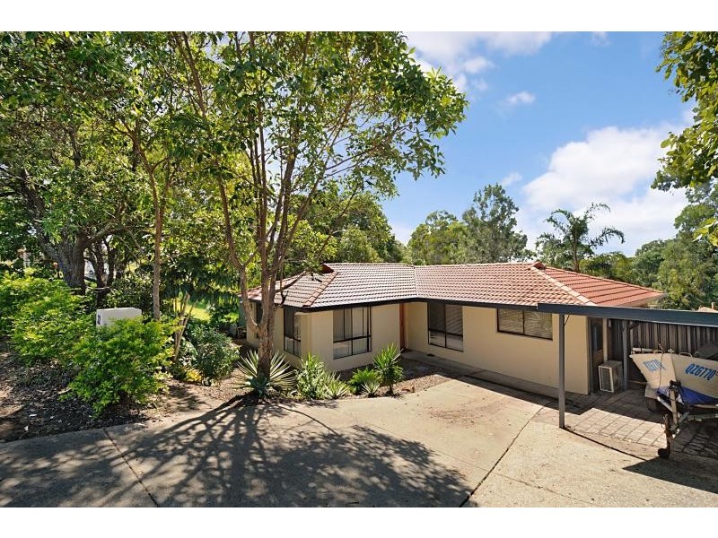 22 Latrobe Ave, Helensvale QLD 4212