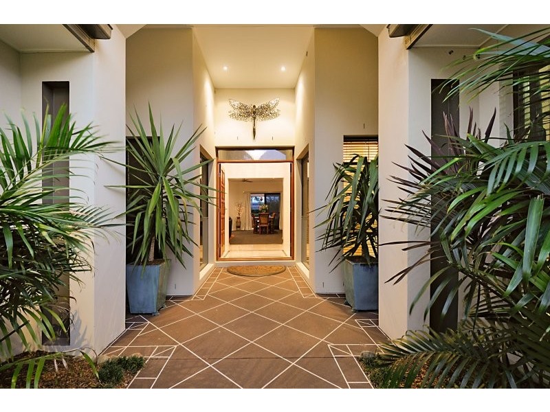 10 Kingtide Lane, Coomera QLD 4209