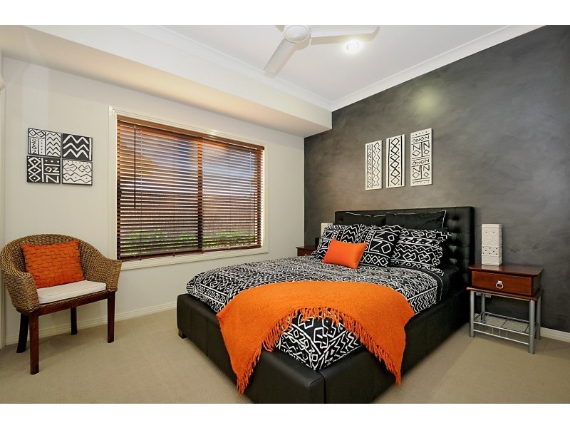 10 Kingtide Lane, Coomera QLD 4209