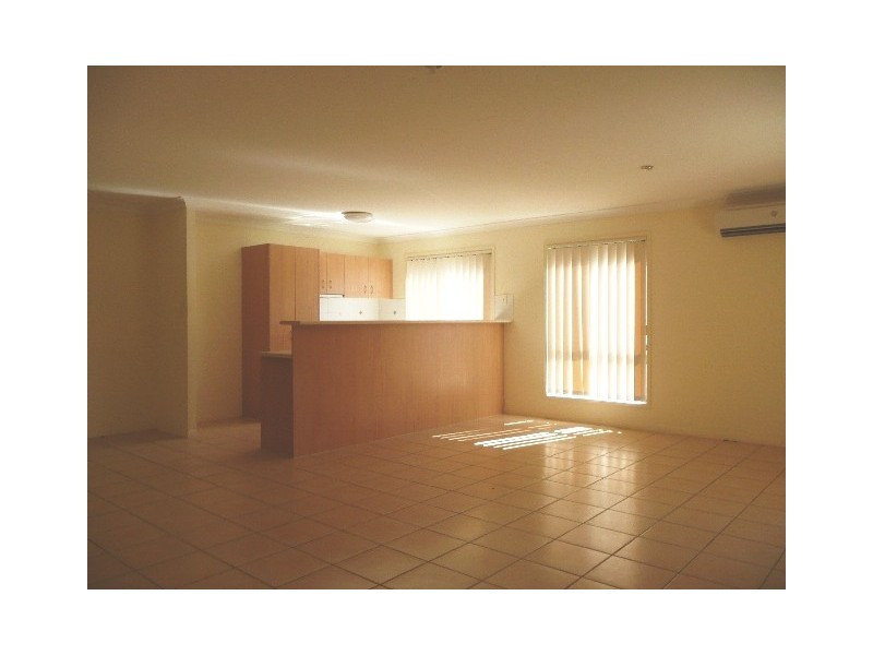 27 Kumnick, Upper Coomera QLD 4209