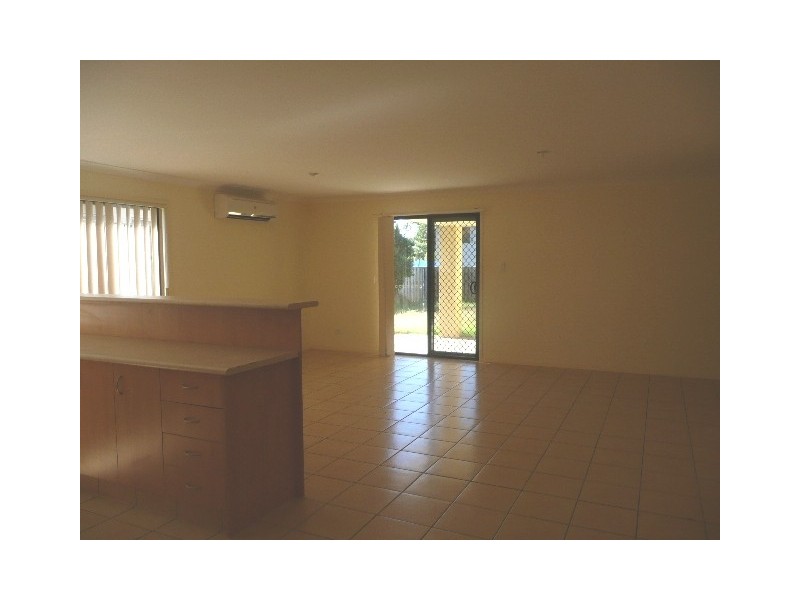 27 Kumnick, Upper Coomera QLD 4209