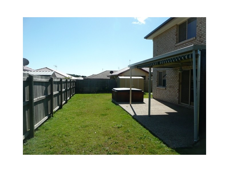 33 Goldcrest Drive, Upper Coomera QLD 4209