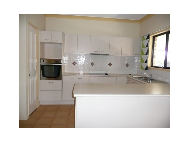 8 Bluetail Crescent, Upper Coomera QLD 4209