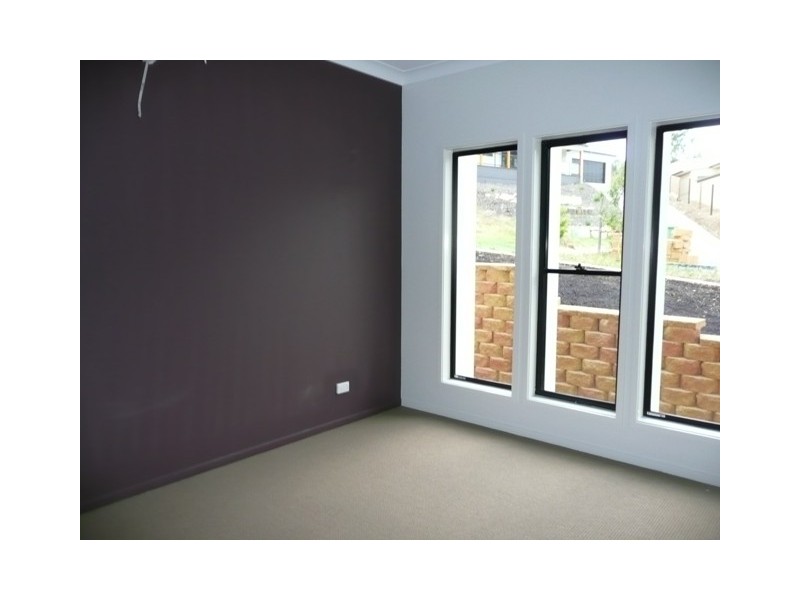 2/2 O’Connor Place, Upper Coomera QLD 4209