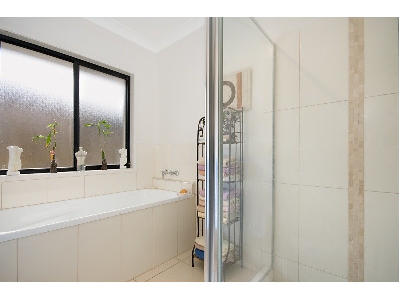 17 Ansett Way, Upper Coomera QLD 4209