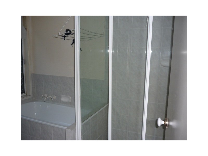 84 Lindfield Road, Helensvale QLD 4212