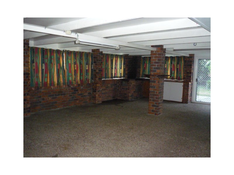 84 Lindfield Road, Helensvale QLD 4212