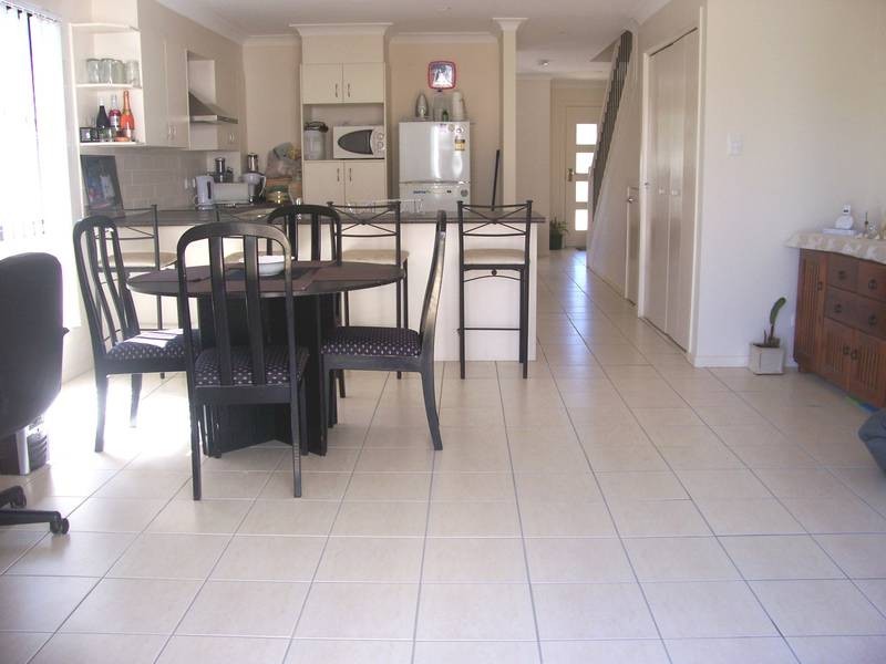 1/23 Park Esplanade, Coomera QLD 4209