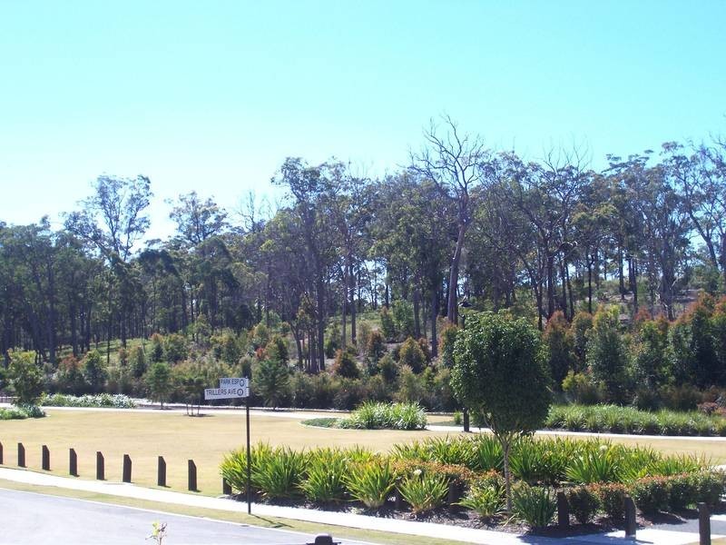 1/23 Park Esplanade, Coomera QLD 4209