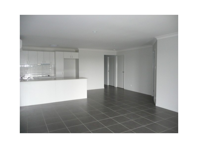 32 Filbert Street, Upper Coomera QLD 4209