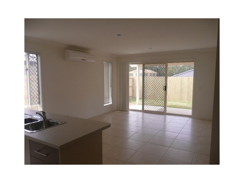 8 Tess Road, Coomera QLD 4209