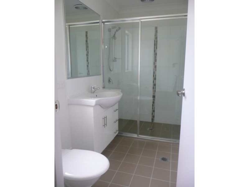 8 Tess Road, Coomera QLD 4209