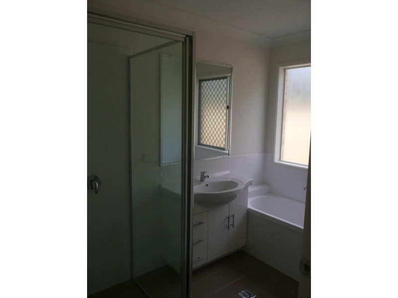 8 Tess Road, Coomera QLD 4209