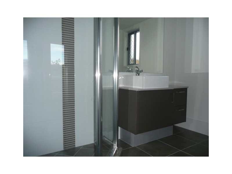 18 Bottletree Ct, Coomera QLD 4209