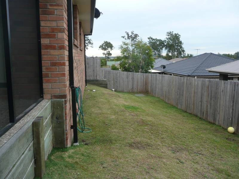 19 Charlton Crescent, Ormeau QLD 4208
