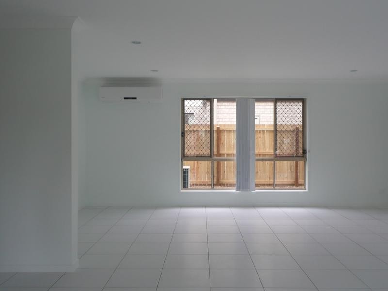 2 Jimmy Road, Coomera QLD 4209