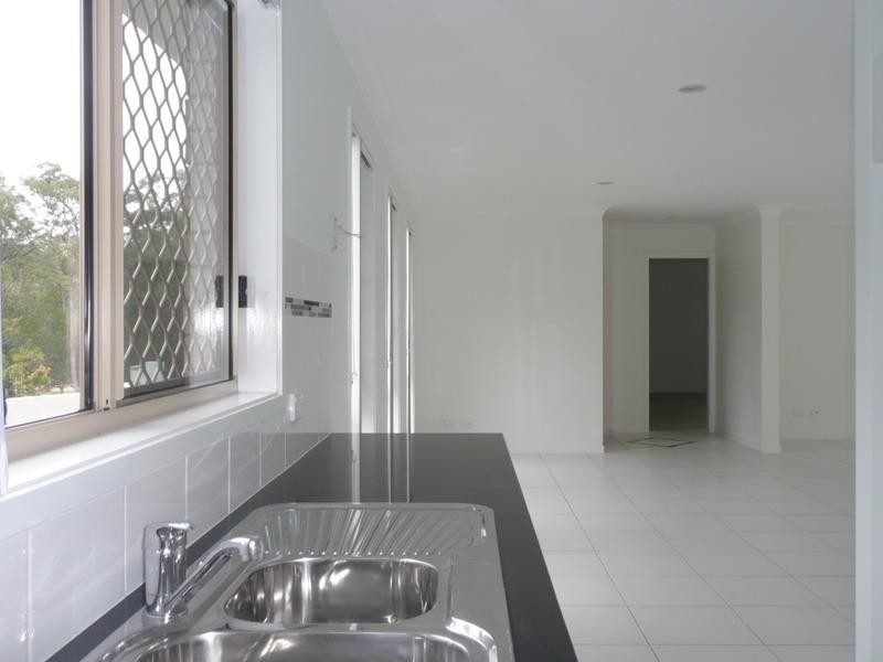 2 Jimmy Road, Coomera QLD 4209