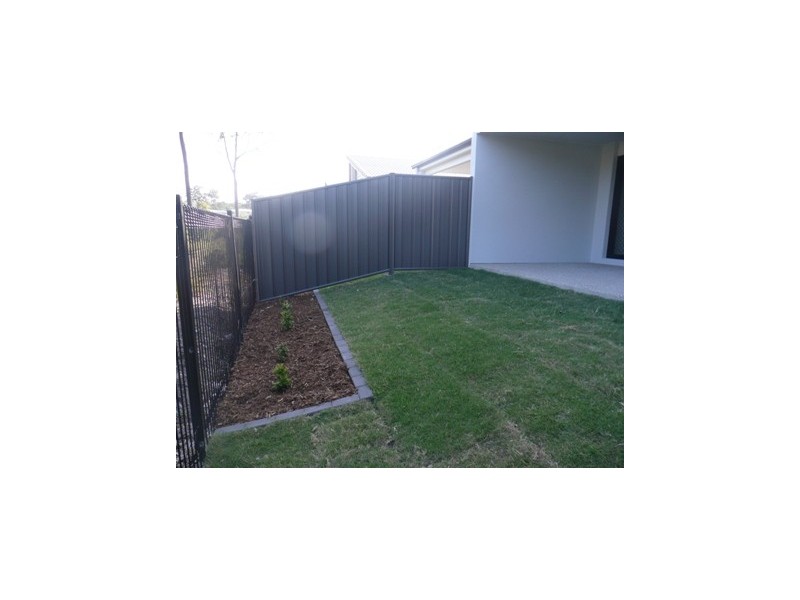 1/25 Bellagio Crescent, Coomera QLD 4209