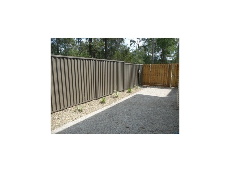 2/5 Elise, Coomera QLD 4209