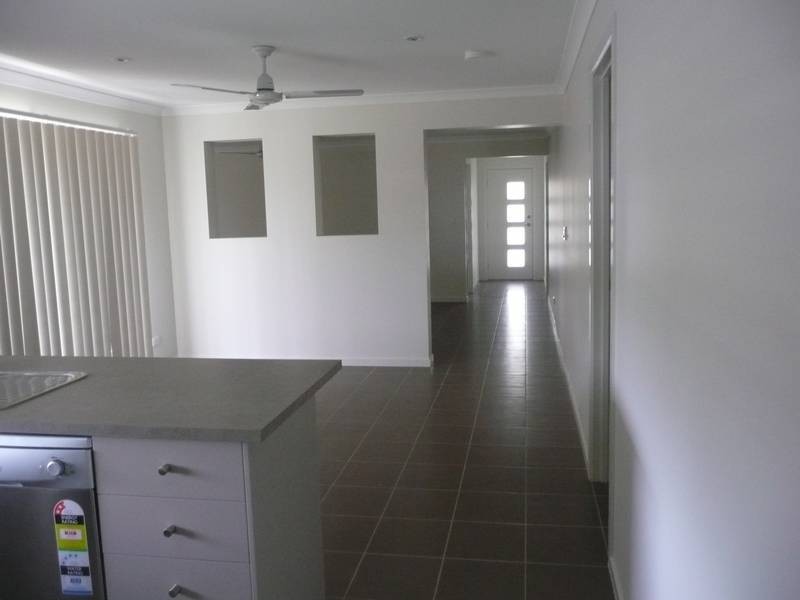 28 Arcadia, Pimpama QLD 4209