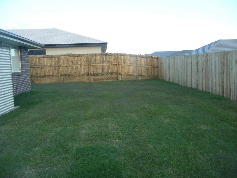 22 ARCADIA, Pimpama QLD 4209