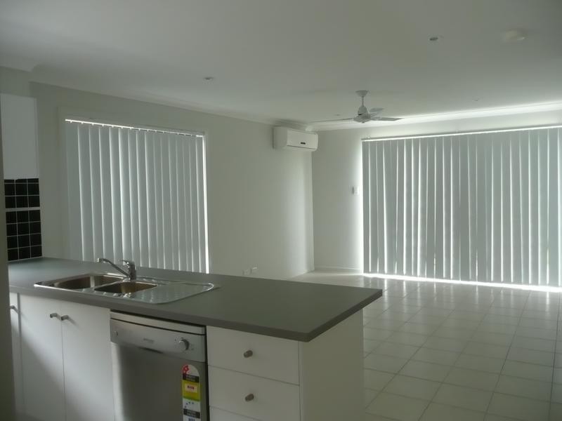 22 ARCADIA, Pimpama QLD 4209